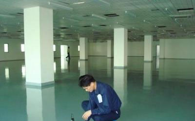 轮台自流平水泥技术解析：轮台轮台环氧地坪施工的关键步骤